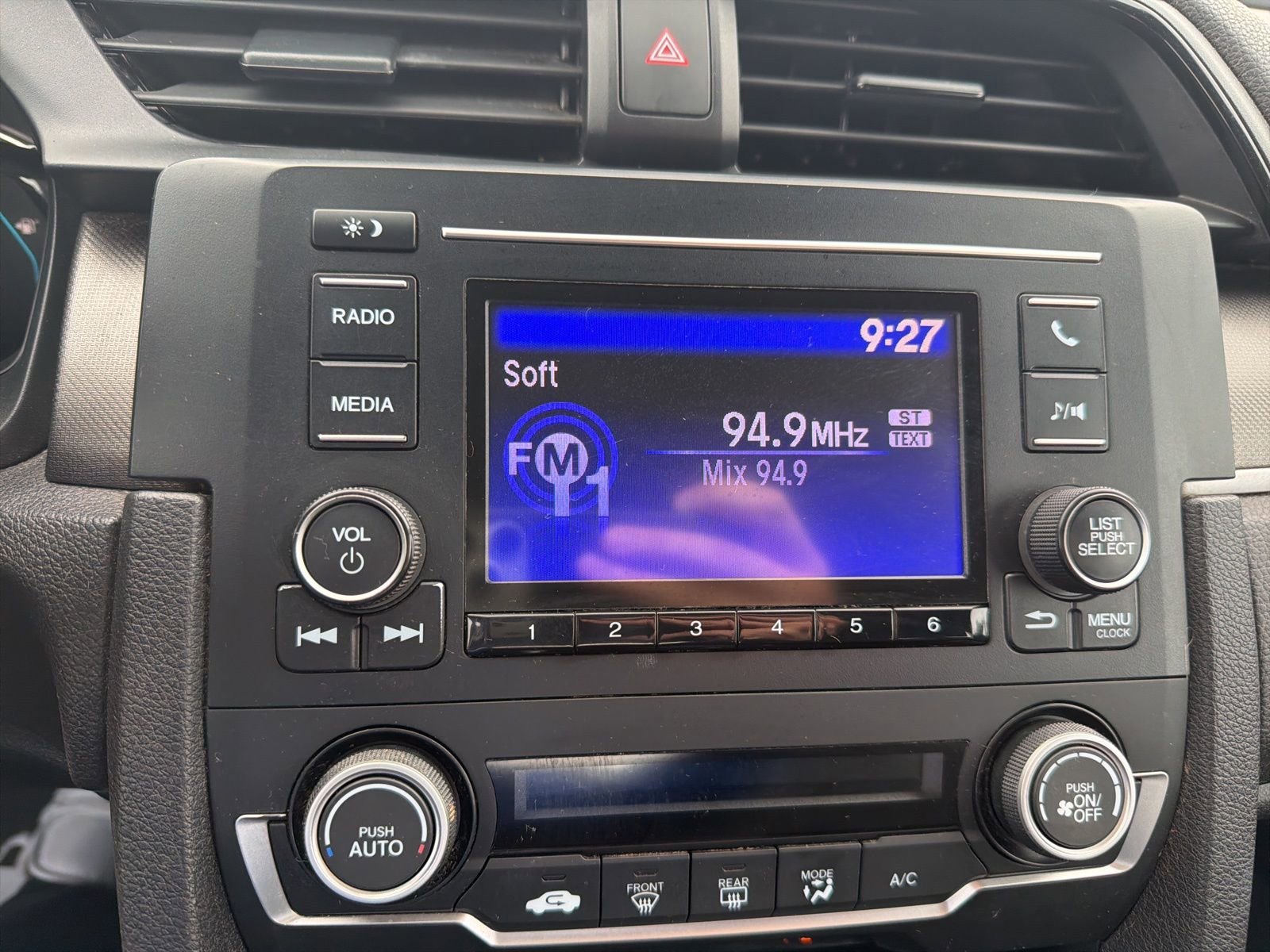 Used 2020 Honda Civic LX image 14