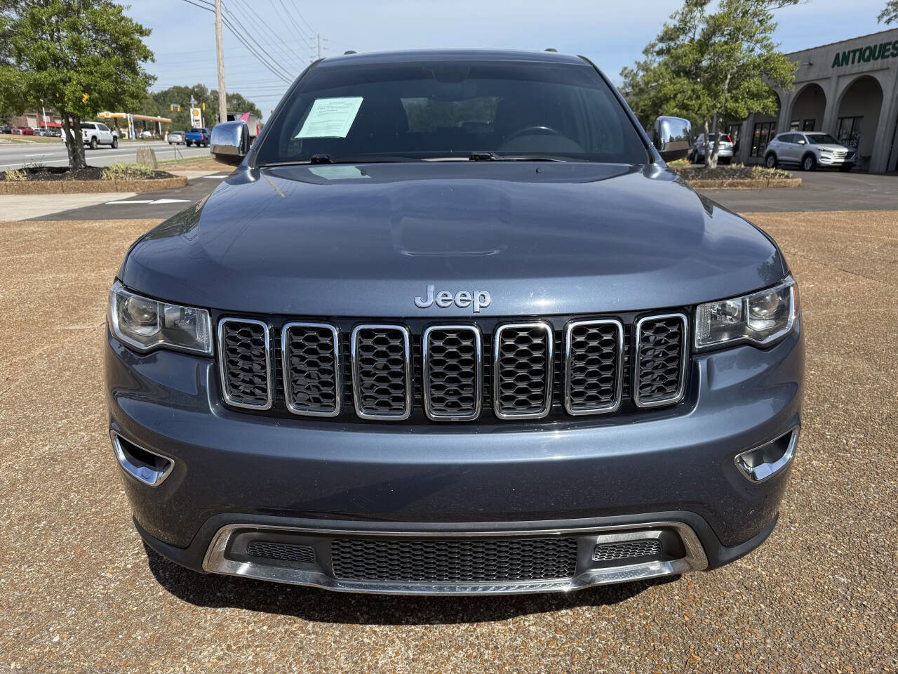 Used 2020 Jeep Grand Cherokee Limited image 2