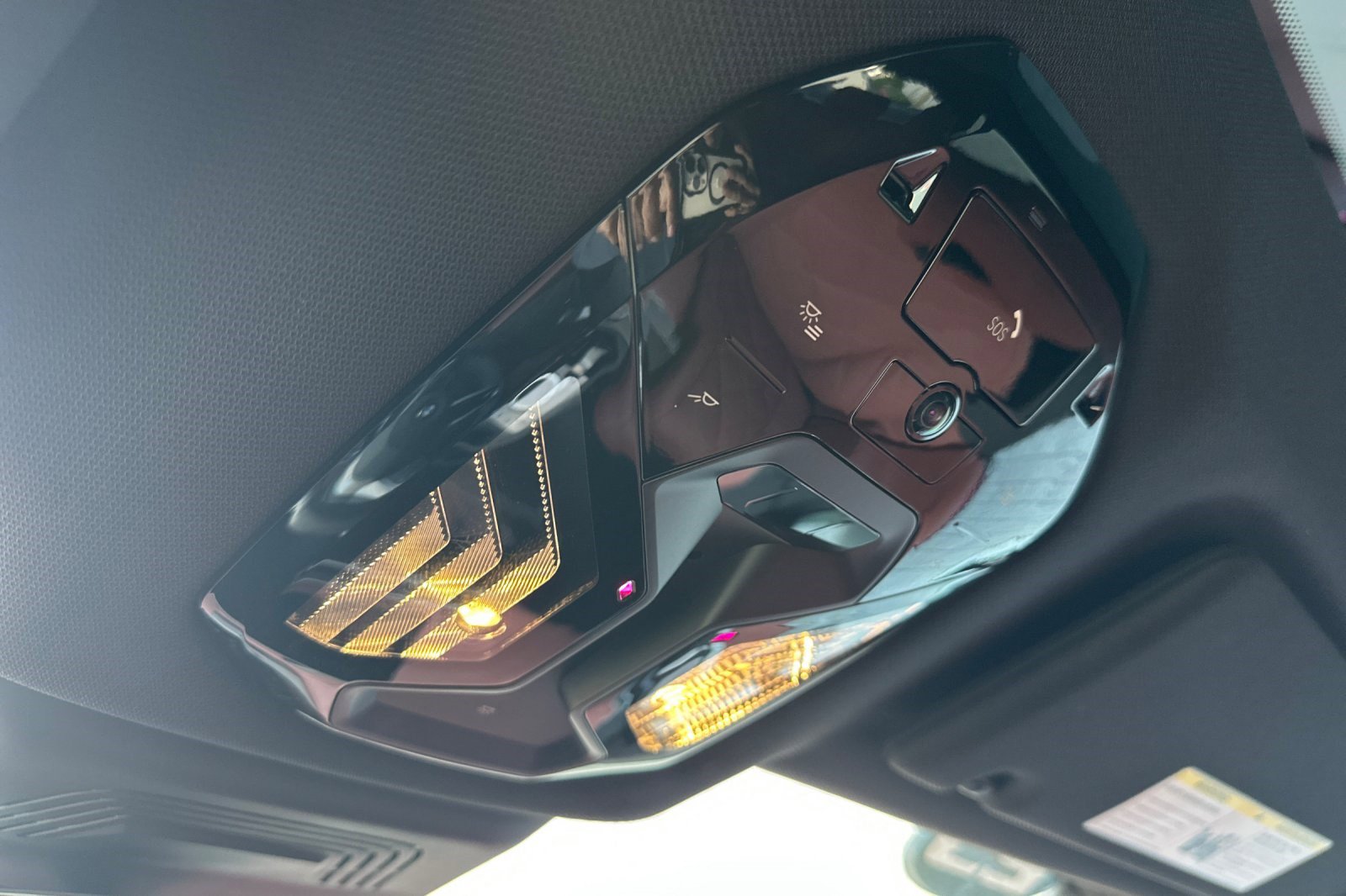 Used 2025 BMW iX M60 image 24