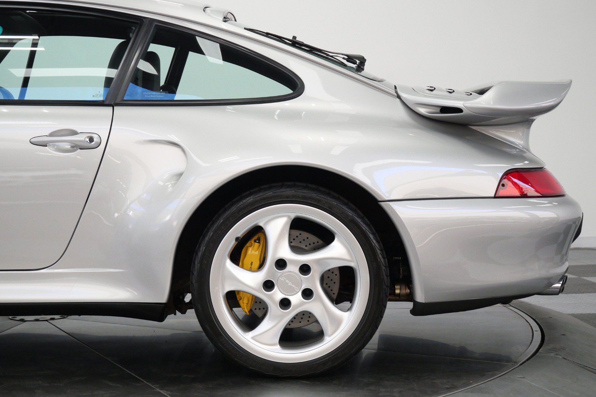 Used 1997 Porsche 911 Turbo S AWD/4WD image 71
