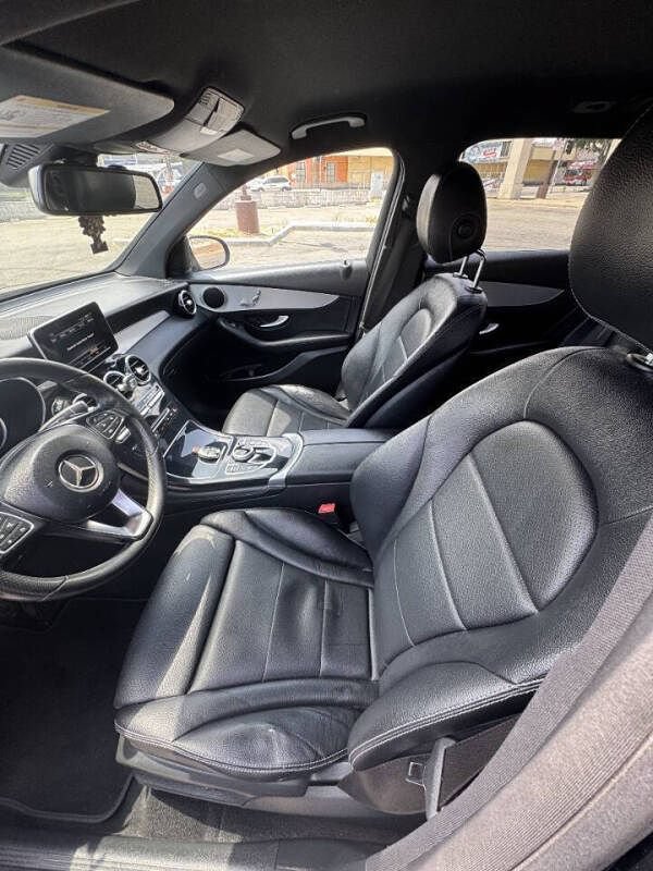 Used 2017 Mercedes-Benz GLC 300 image 14
