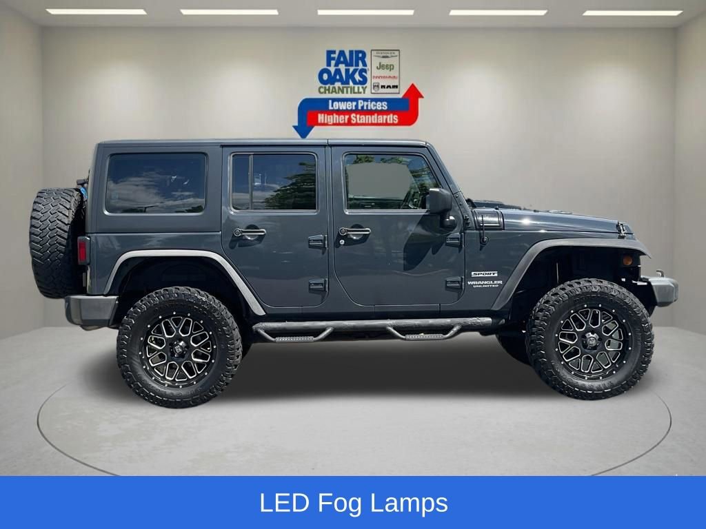 Used 2017 Jeep Wrangler Unlimited Sport w/ LED Lighting Group AWD/4WD image 6