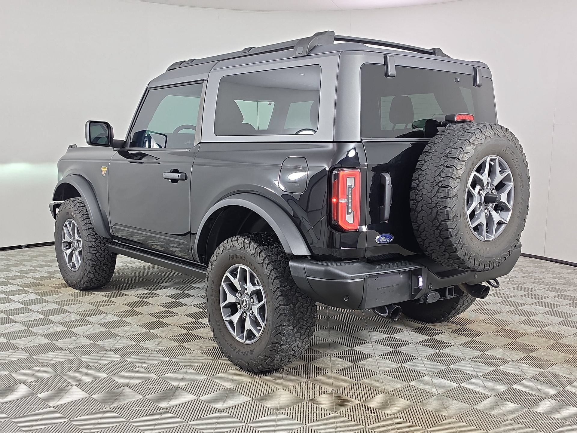 Used 2022 Ford Bronco Badlands AWD/4WD image 5
