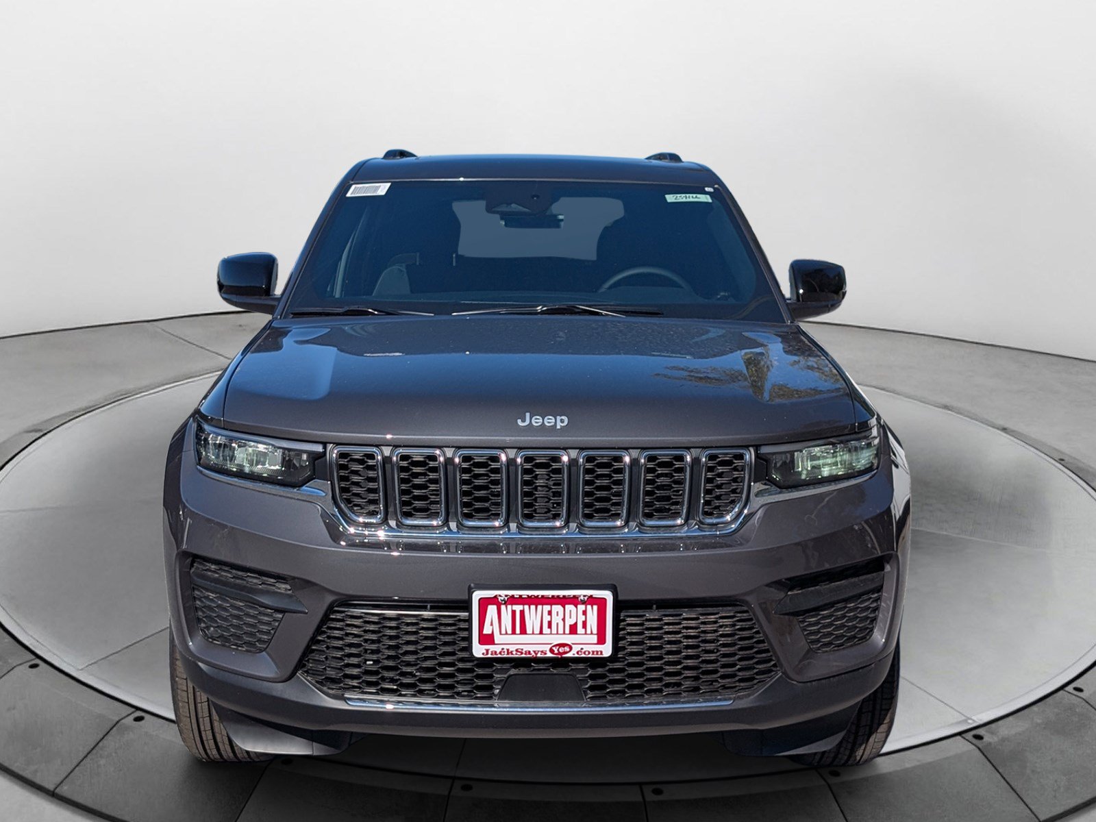 New 2025 Jeep Grand Cherokee Laredo X w/ Luxury Tech Group I AWD/4WD image 7