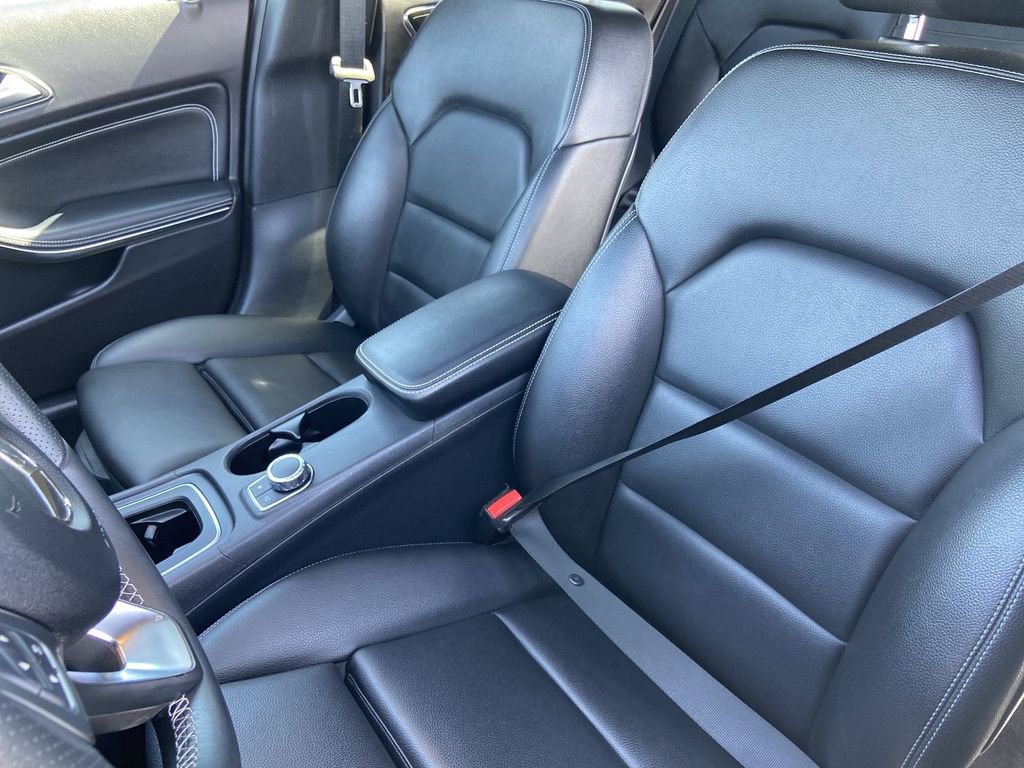 Used 2018 Mercedes-Benz GLA 250 4MATIC w/ Convenience Package image 13
