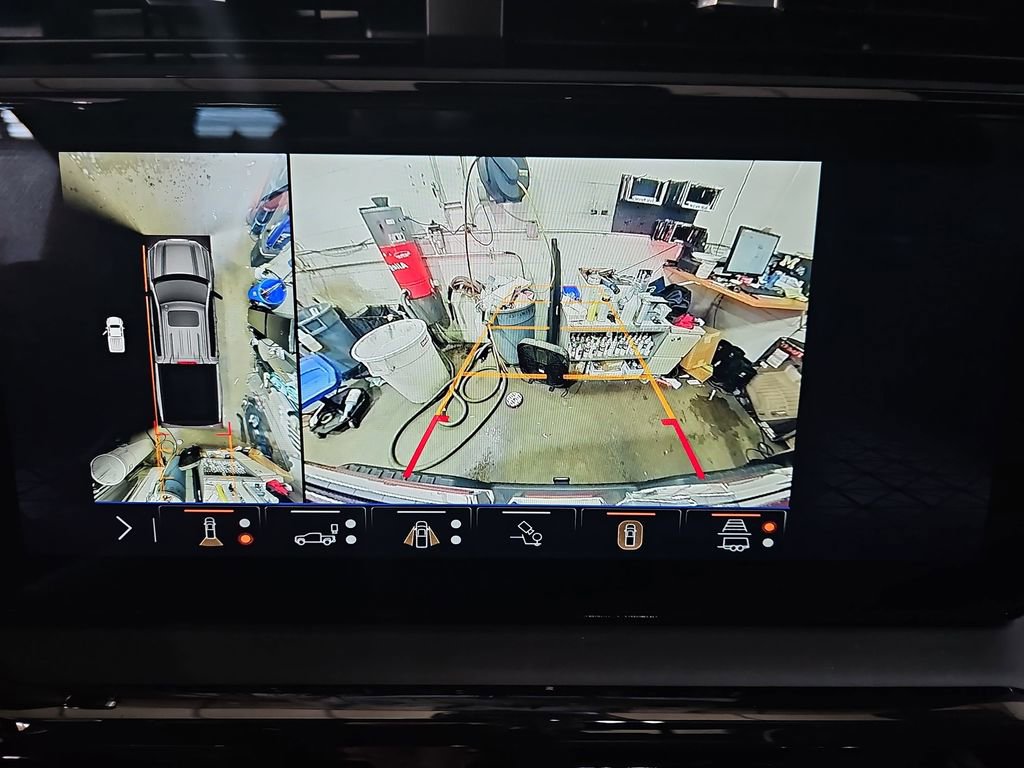 Used 2024 GMC Sierra 1500 AT4X image 29