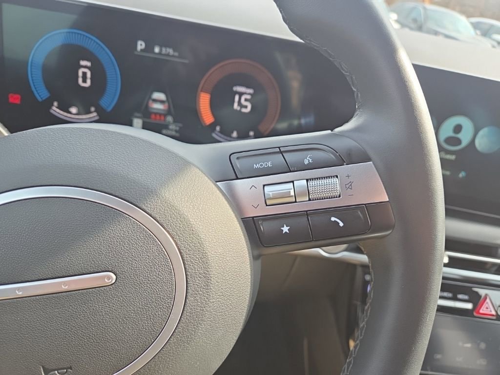 Certified 2025 Hyundai Tucson XRT FWD image 17