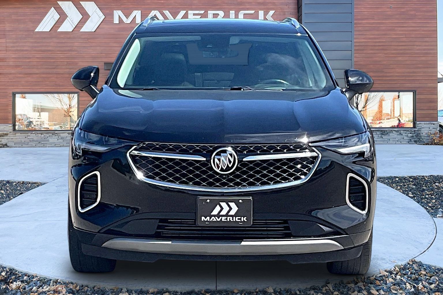 Used 2023 Buick Envision Avenir AWD/4WD image 2