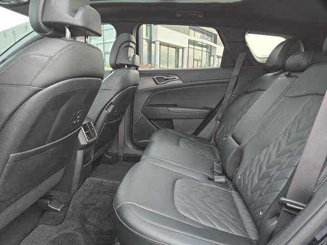 Used 2024 Kia Sportage X-Pro Prestige AWD/4WD image 16