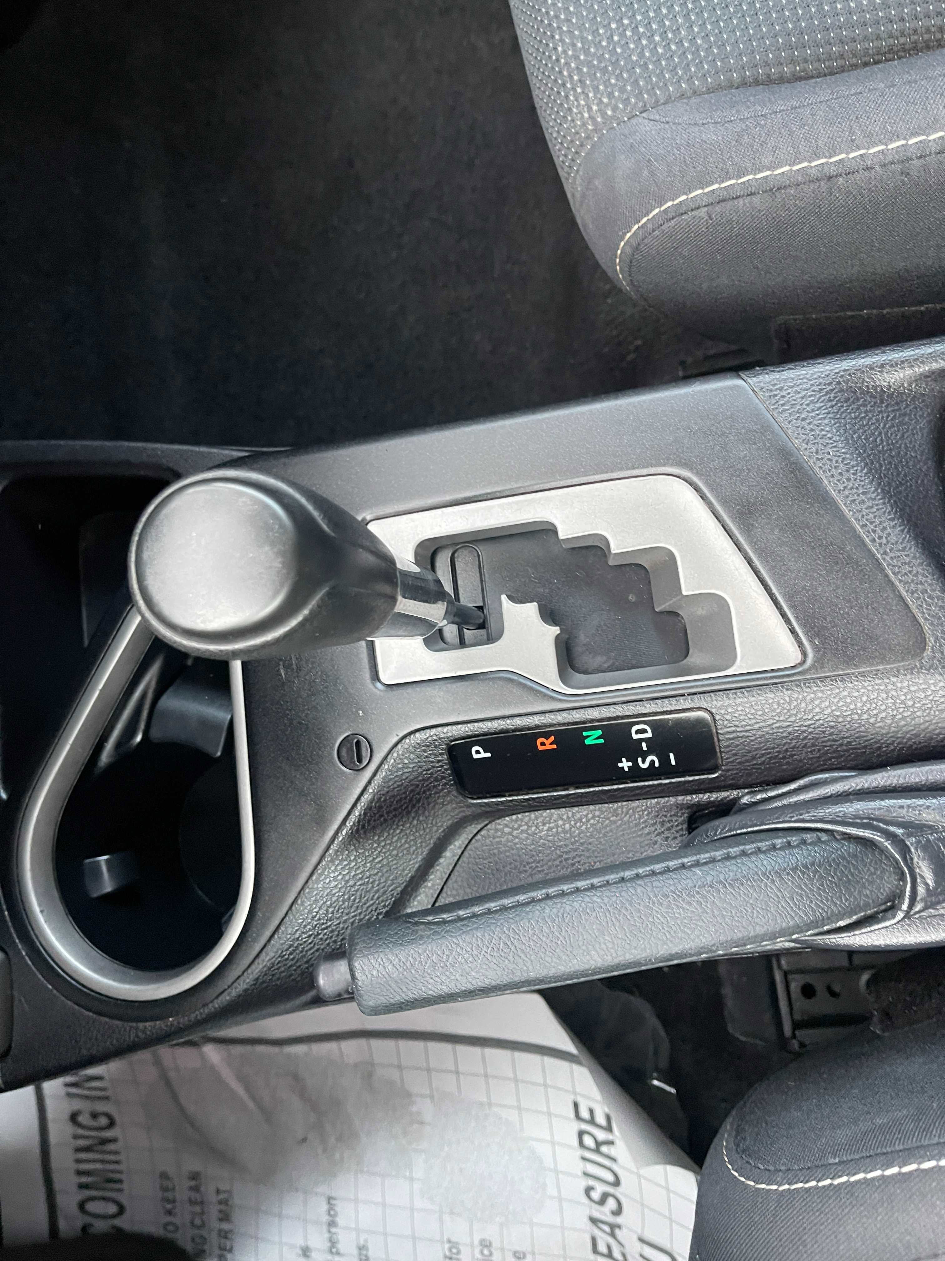 Used 2018 Toyota RAV4 XLE image 19