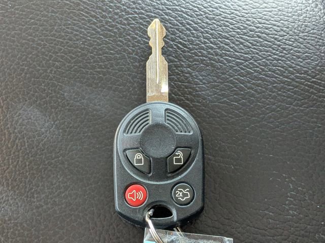 Used 2010 Ford Flex SEL image 25