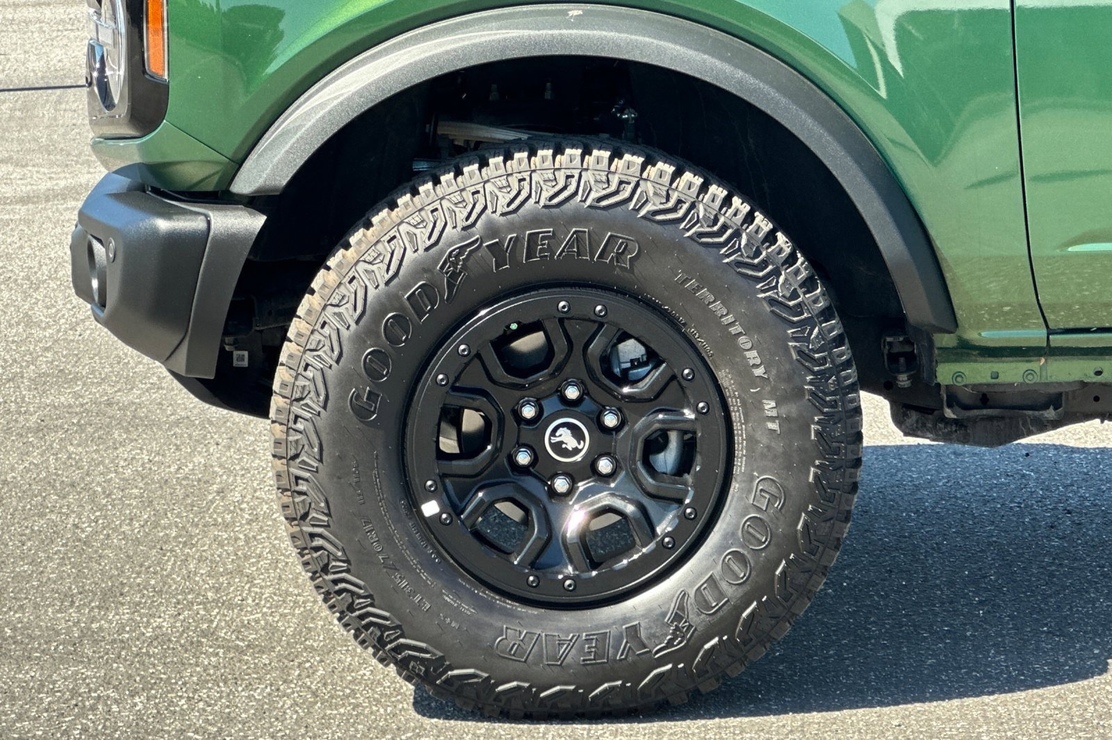 Used 2023 Ford Bronco Wildtrak image 29