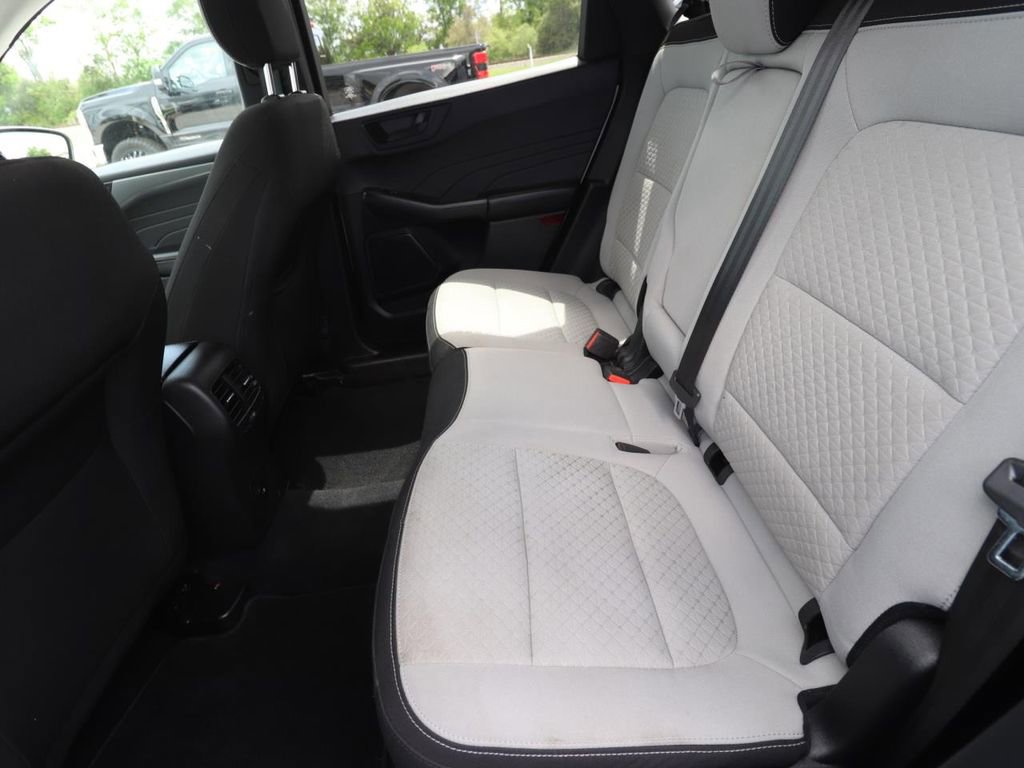 Used 2023 Ford Escape Active w/ Tech Pack #1 image 9