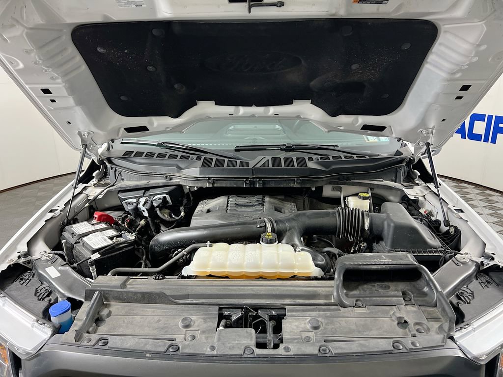 Certified 2022 Ford F150 XLT w/ Equipment Group 302A High image 30