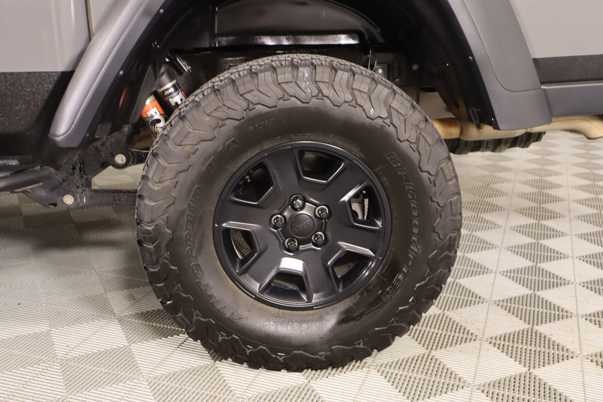 Used 2023 Jeep Gladiator Mojave w/ LED Lighting Group image 18