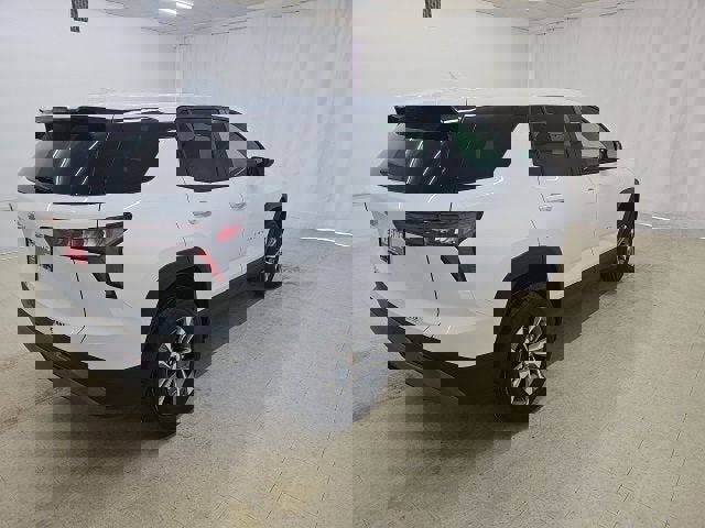 New 2026 Chevrolet Equinox LT image 4