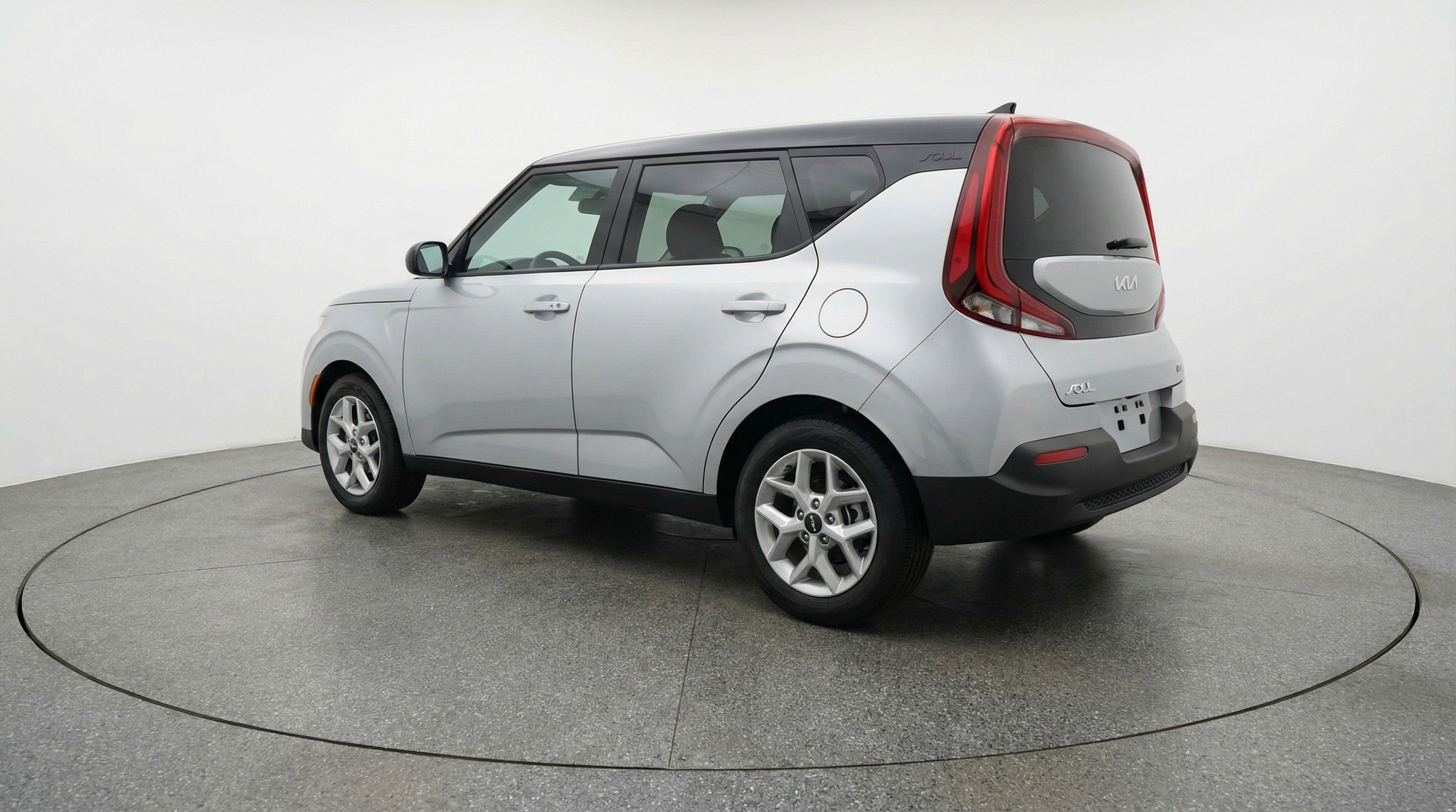 Used 2025 Kia Soul LX w/ LX Technology Package image 6