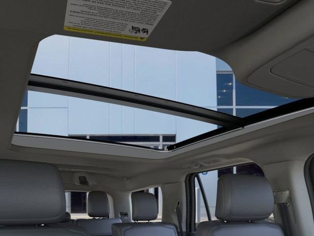 New 2025 Ford Expedition Active image 22