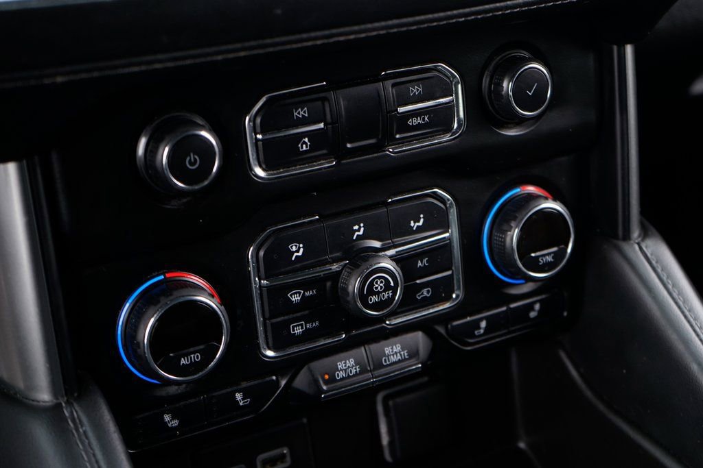 Used 2021 Chevrolet Tahoe LT image 33
