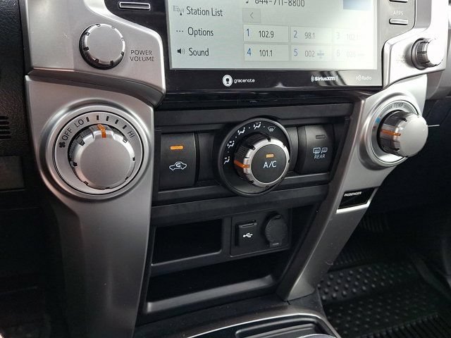 Used 2022 Toyota 4Runner SR5 Premium w/ Moonroof Package RWD image 21