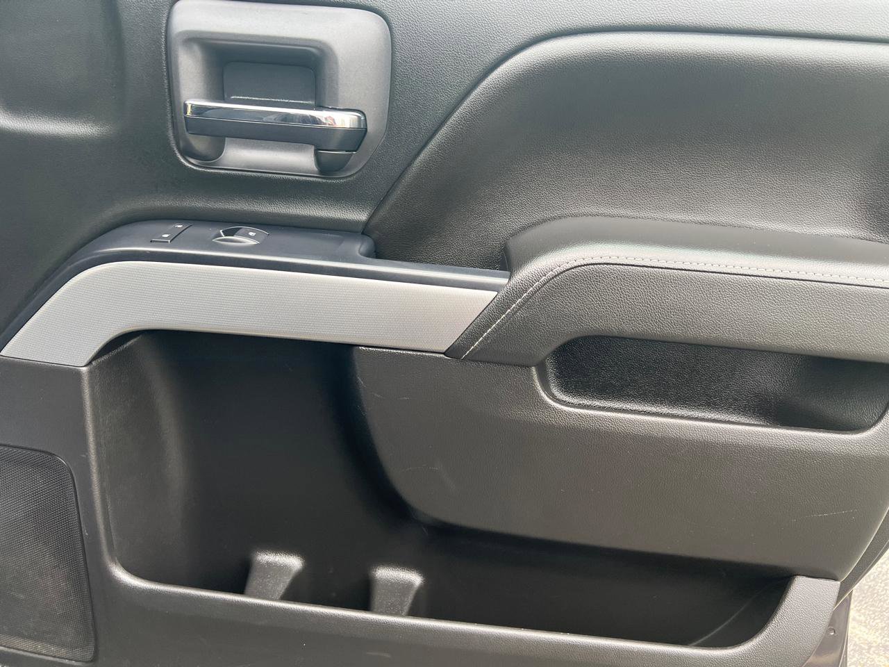 Used 2016 Chevrolet Silverado 1500 LT w/ All Star Edition image 27