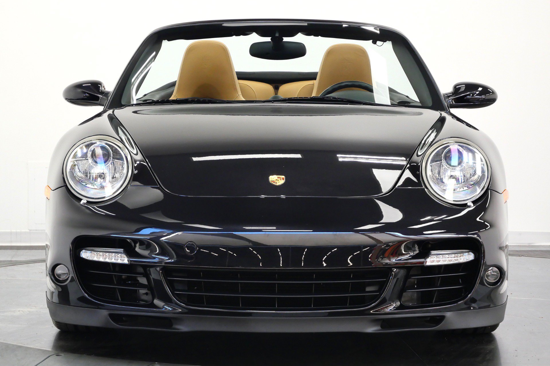 Used 2008 Porsche 911 Turbo AWD/4WD image 4