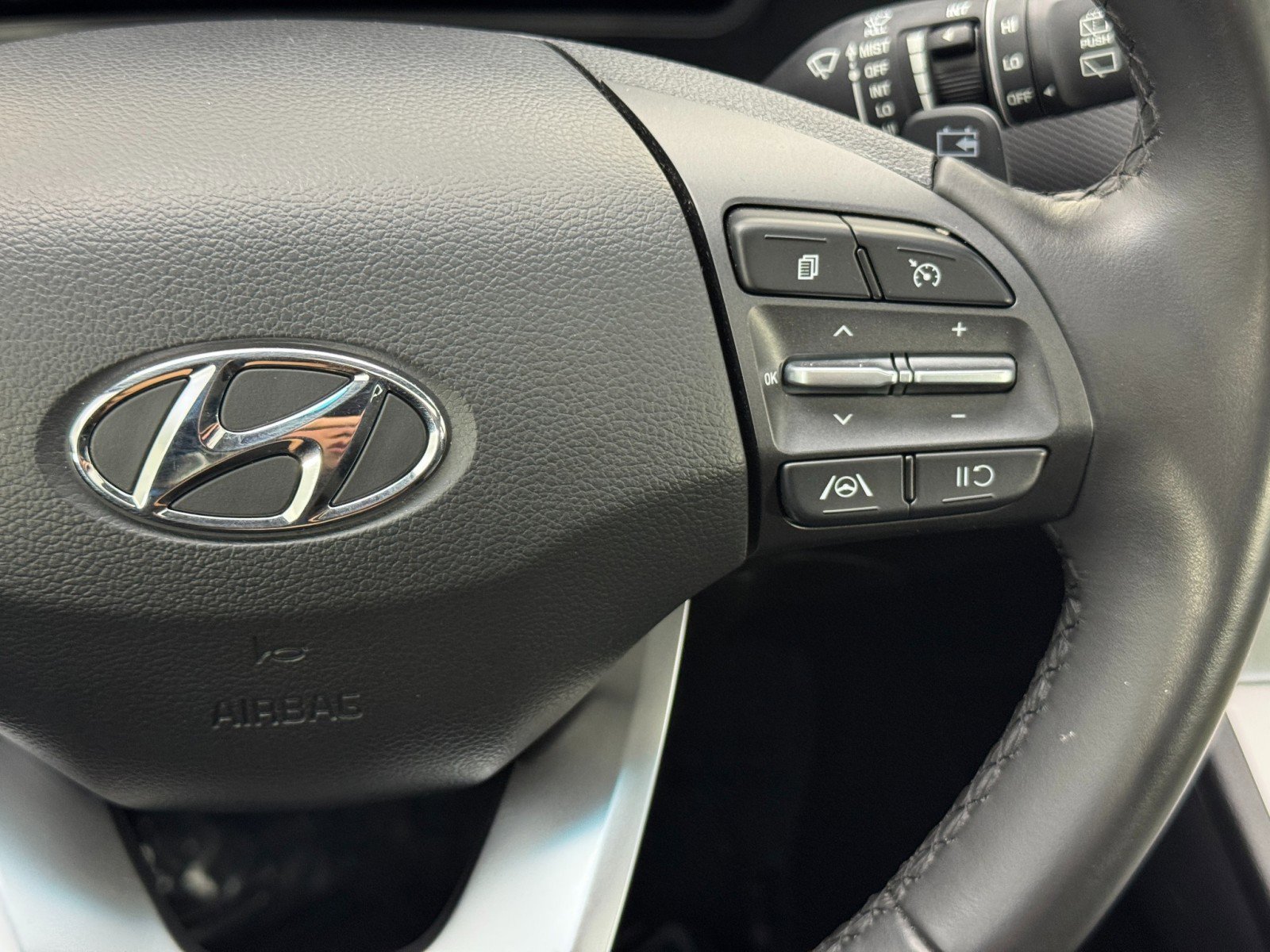 Used 2022 Hyundai Kona SEL w/ Convenience Package FWD image 21