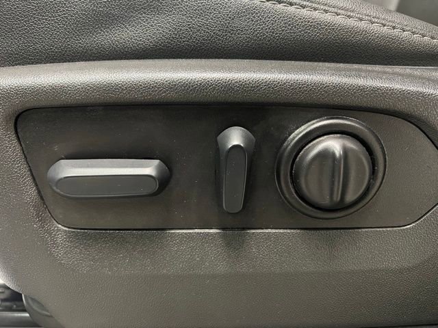 Used 2022 Chevrolet Silverado 1500 LT Trail Boss w/ Convenience Package II image 25