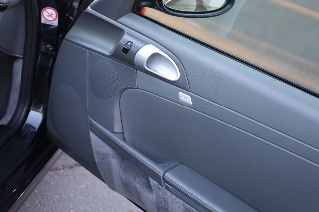 Used 2006 Porsche Cayman S image 37