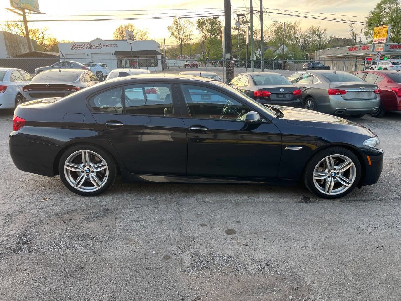Used 2015 BMW 550i Sedan image 6