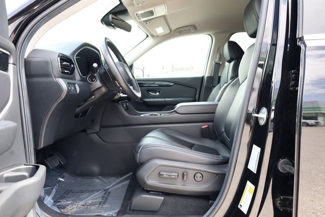 Used 2025 Honda Pilot EX-L image 13