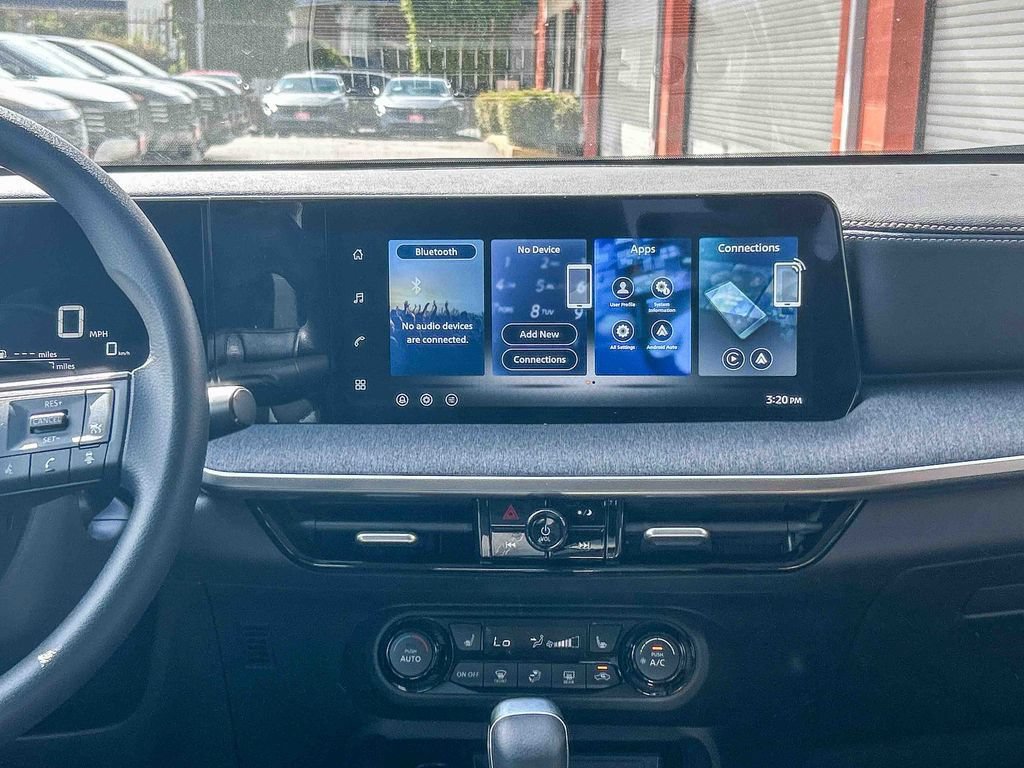 New 2026 Nissan Kicks SV w/ Charging Package FWD image 15