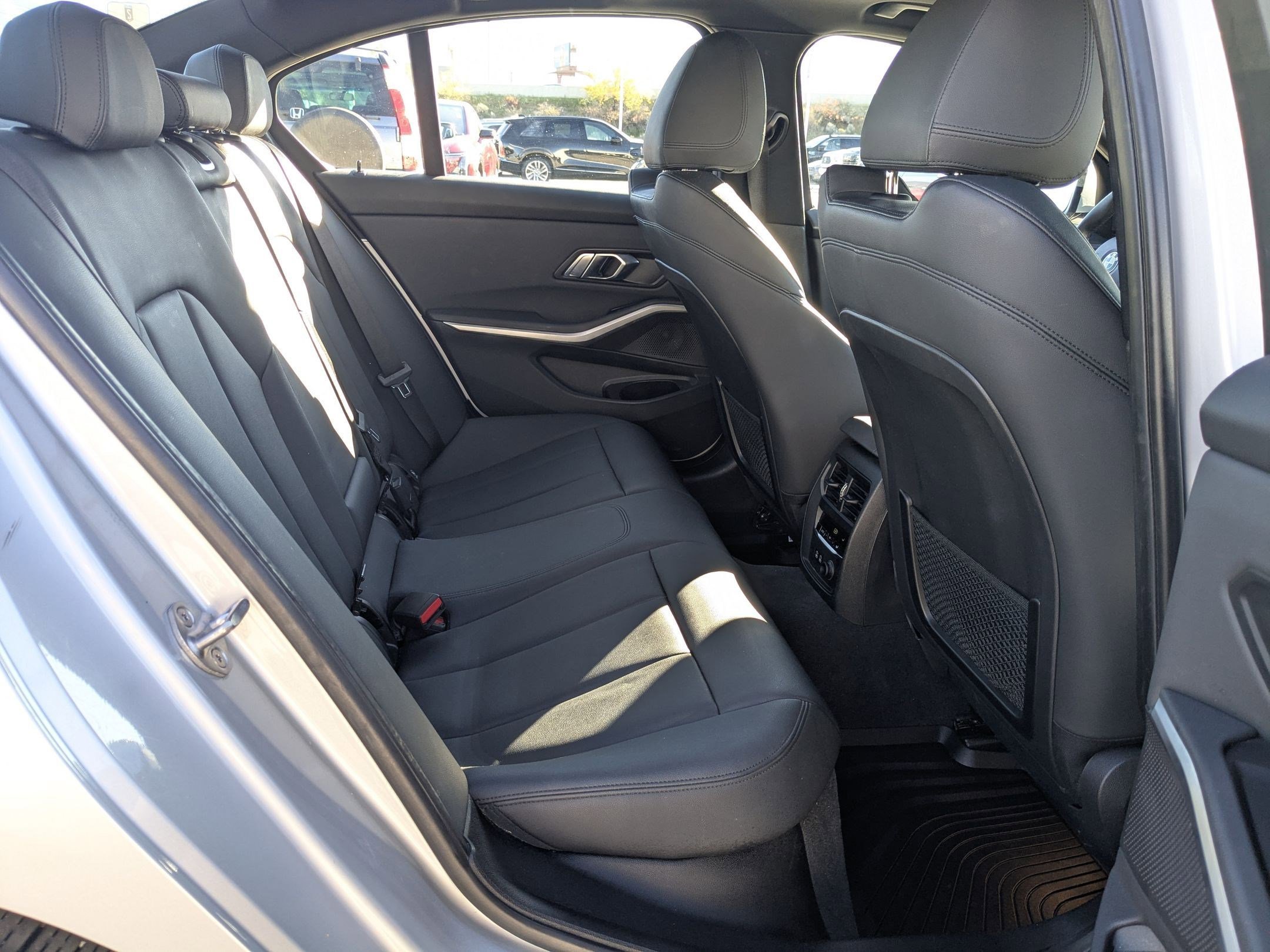 Used 2020 BMW 330i xDrive Sedan w/ Convenience Package image 20