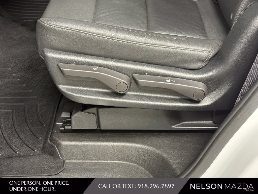 Used 2023 Chevrolet Tahoe LT AWD/4WD image 35