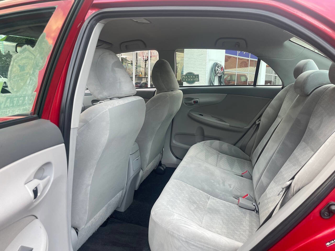 Used 2009 Toyota Corolla LE FWD image 18