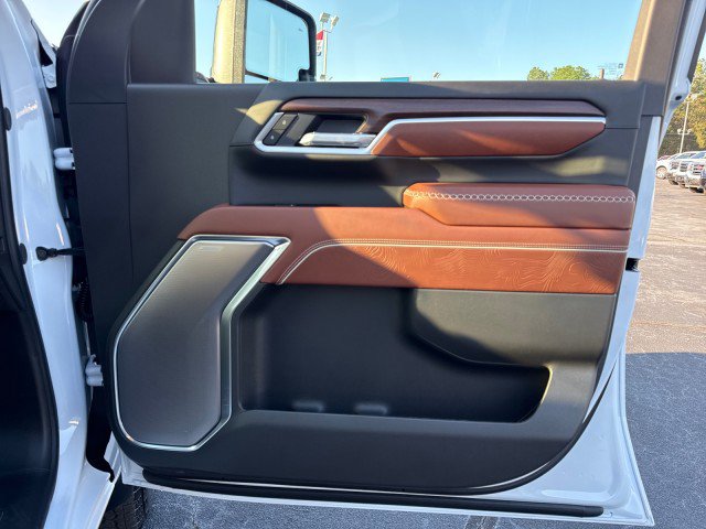 New 2026 GMC Sierra 2500 Denali Ultimate image 17