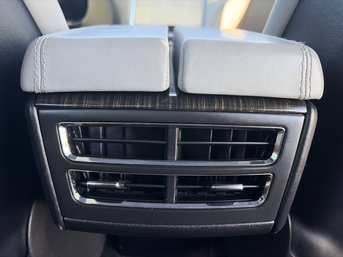 Used 2012 Tesla Model S RWD image 27