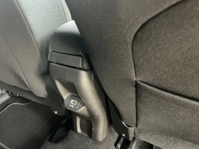 Used 2021 Jeep Renegade Latitude AWD/4WD image 53