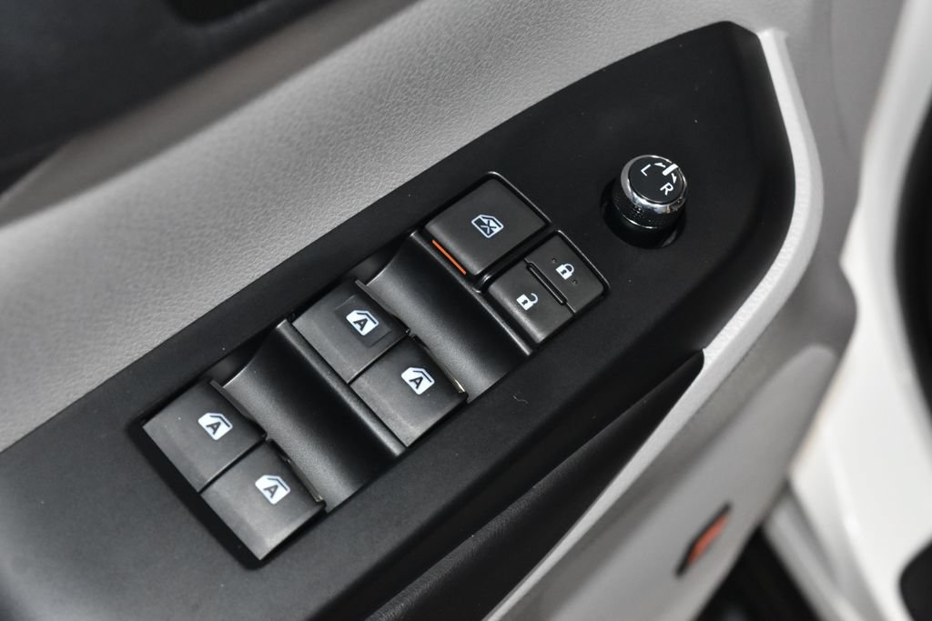Used 2019 Toyota Highlander Limited Platinum AWD/4WD image 6