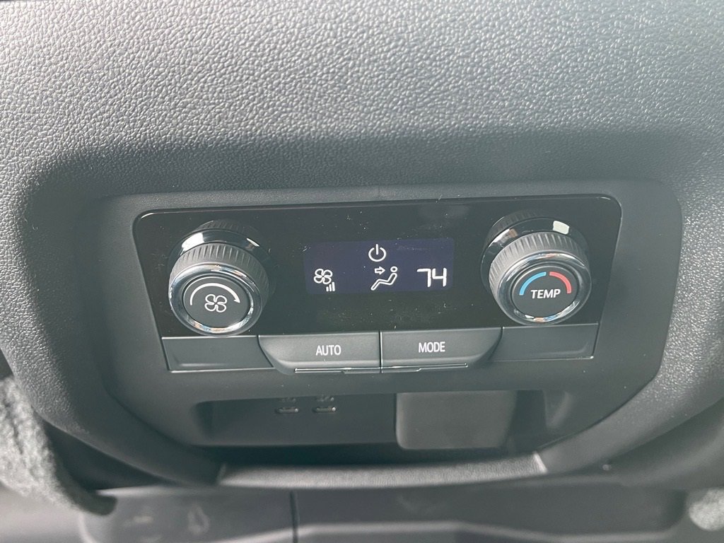 New 2026 Chevrolet Traverse LT w/ Driver Confidence Package image 10