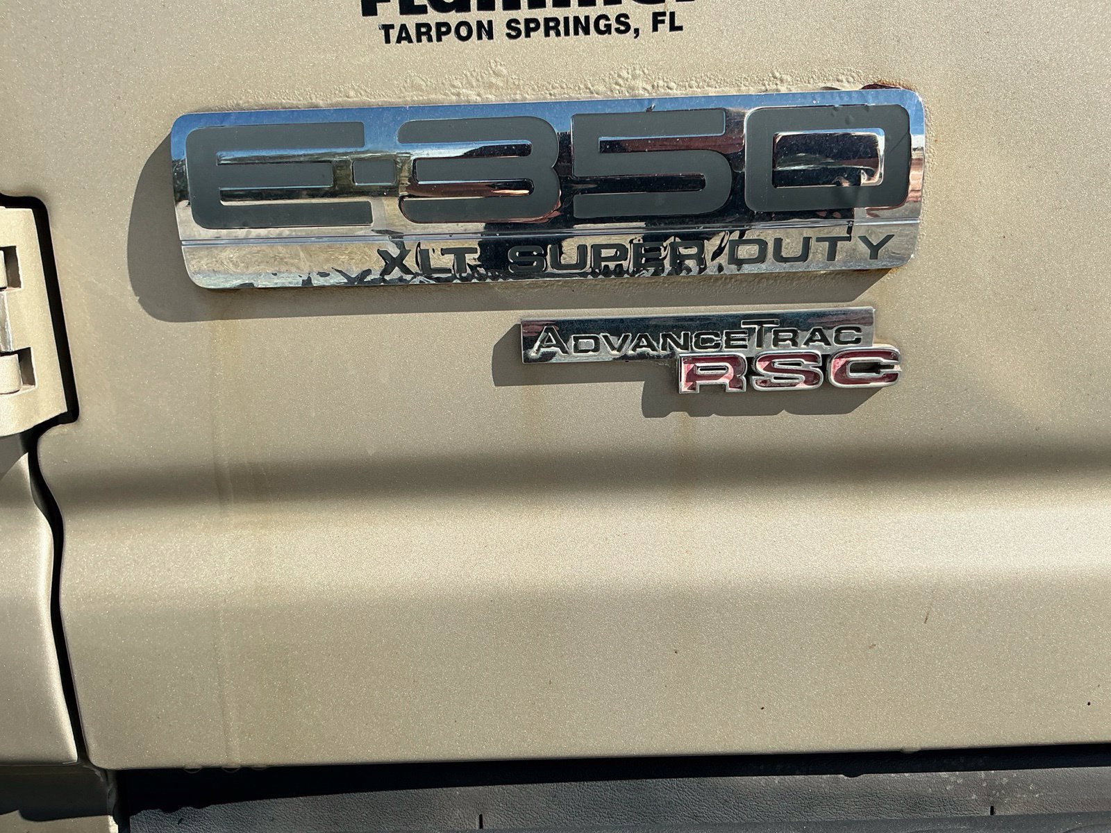 Used 2014 Ford E-350 and Econoline 350 XLT RWD image 10