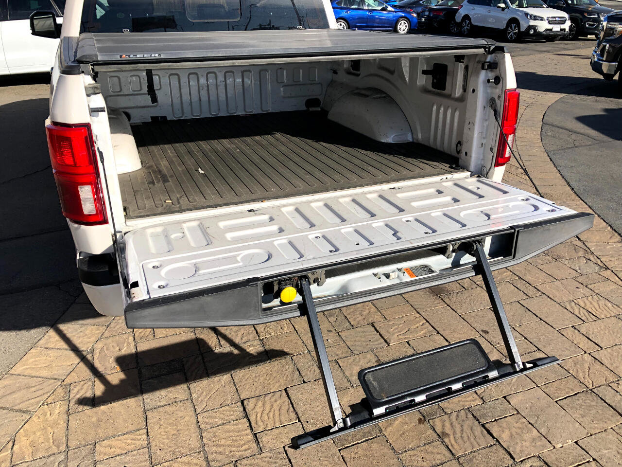 Used 2019 Ford F150 Platinum w/ Equipment Group 701A Luxury image 24