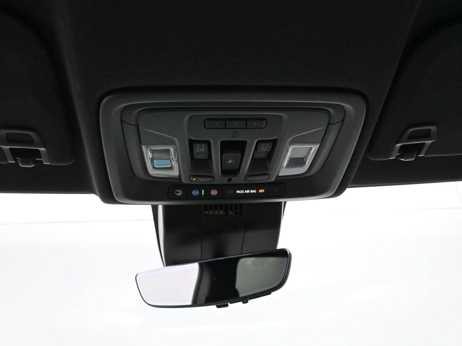 Used 2025 Chevrolet Silverado 1500 ZR2 w/ Technology Package image 27