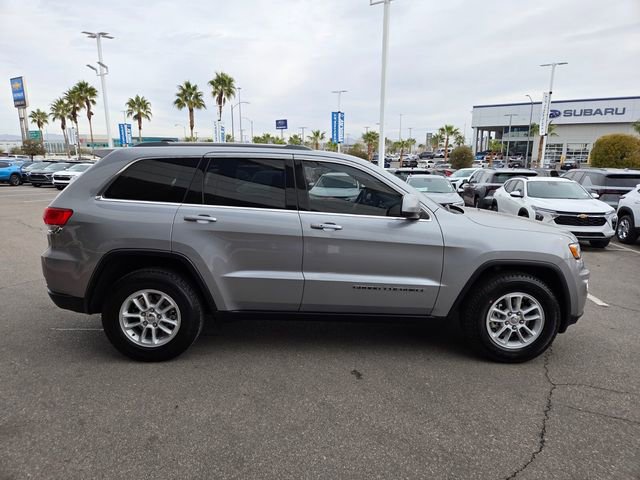 Used 2019 Jeep Grand Cherokee Laredo image 7