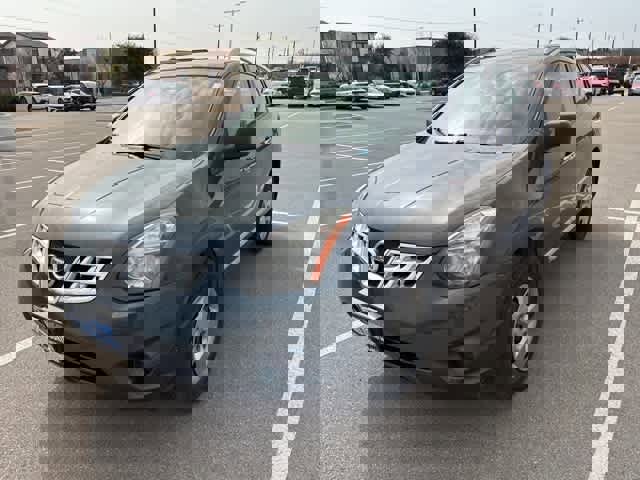 Used 2015 Nissan Rogue S w/ Convenience Package image 1