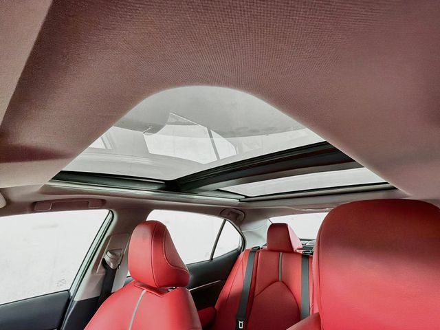 Used 2023 Toyota Camry XSE FWD image 28