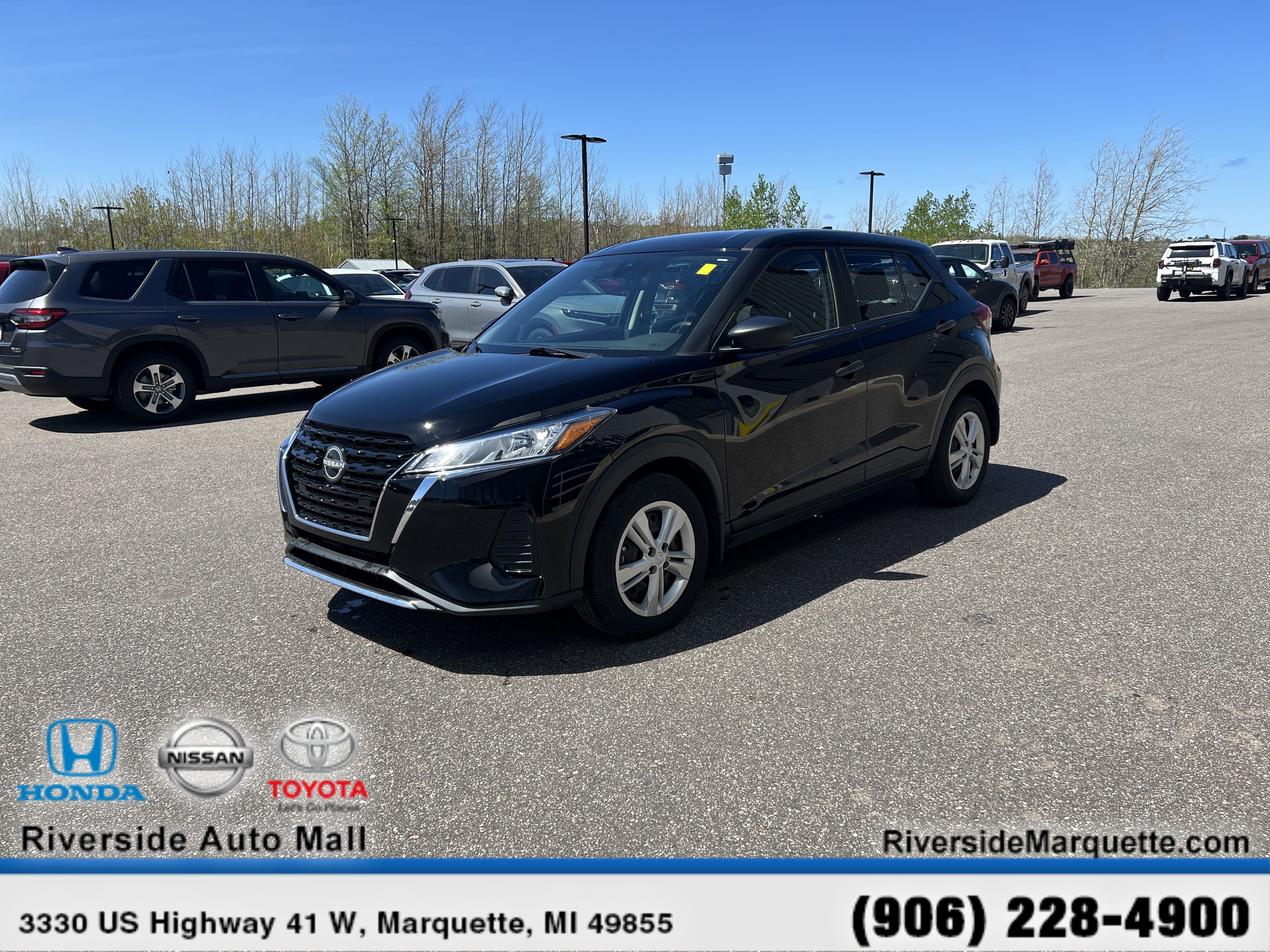 Used 2023 Nissan Kicks S image 25