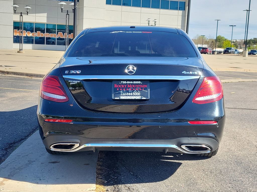 Used 2017 Mercedes-Benz E 300 4MATIC w/ Premium 1 Package image 4
