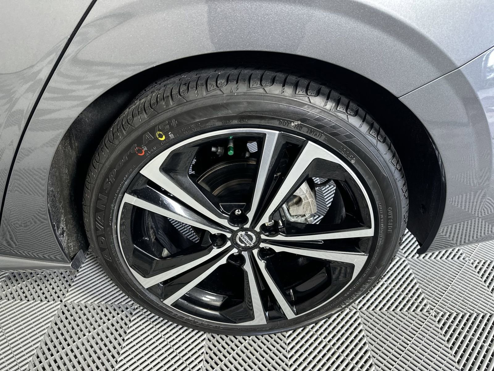 Certified 2023 Nissan Sentra SR w/ SR Premium Package image 10