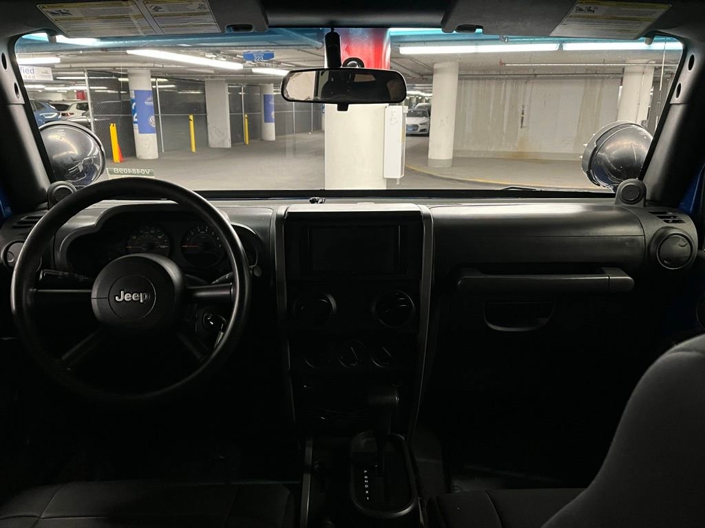 Used 2009 Jeep Wrangler Unlimited X RWD image 6